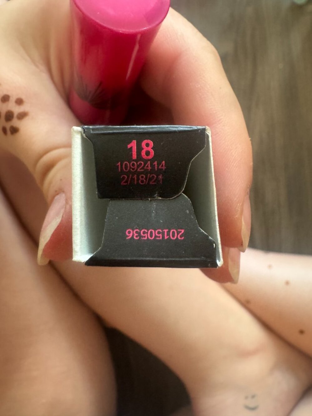 mascara - Picture 10 of 10